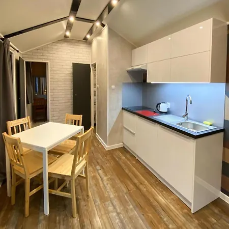 Bungalow In Dziwnow Near Baltic Sea Promenade, Cleaning Included 別荘